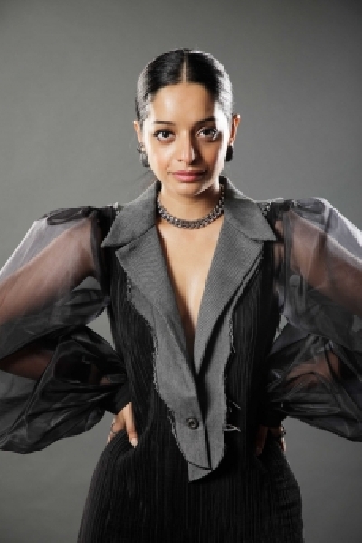 Lisa Mishra comes out with first solo track.