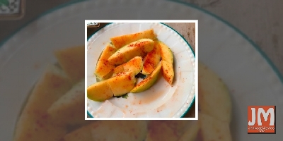 Kareena Kapoor can lick the plate clean when it comes to this dish