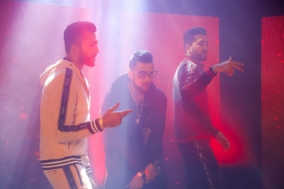 IKKA, THEMXXNLIGHT join hands for 