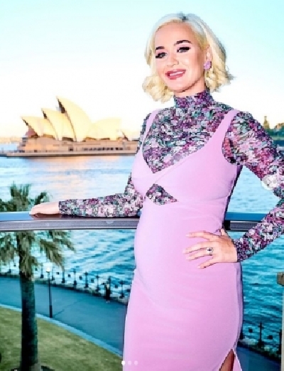 Pregnant Katy Perry misses drinking. Pregnant Katy Perry misses drinking.