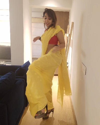 Aamir, Kiran dress up for niece Zayn's debut in 'Mrs Serial Killer' in new post.