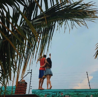 Krishna Shroff shares love-filled pictures with boyfriend