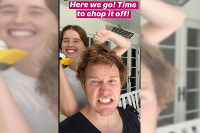 Chris Pratt gets 'quarantine haircut' from wife Katherine.