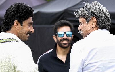 1983 Indian cricket team had already booked return tickets after qualifier match.