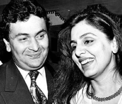 Weekend nostalgia: Riddhima posts 'classic' pic of Rishi and Neetu Kapoor.
