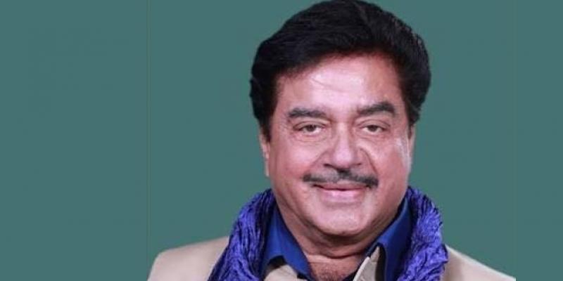 Shatrughan Sinha Criticizes SLB For Special Screening Of Padmavati