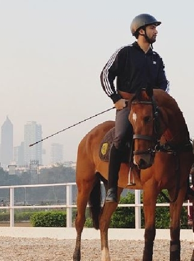 Vicky remembers his horse riding days in throwback photo,
