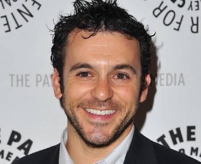 Fred Savage: Directing TV shows challenging.