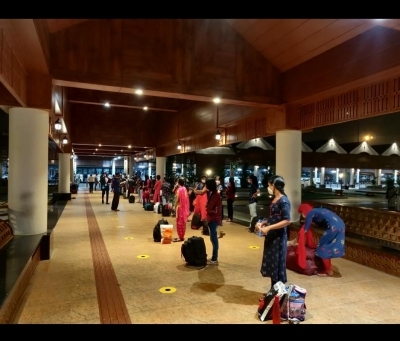 Sonu Sood airlifts 177 girls from Kerala. Sonu Sood airlifts 177 girls from Kerala.