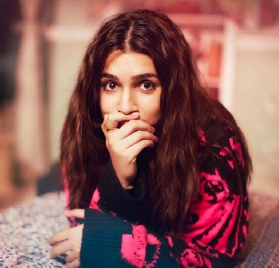 Ekta Kapoor to Kriti Sanon: You are a dinosaur like me!