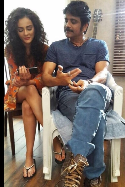 When Nagarjuna insisted Seerat should not call him 'sir'.