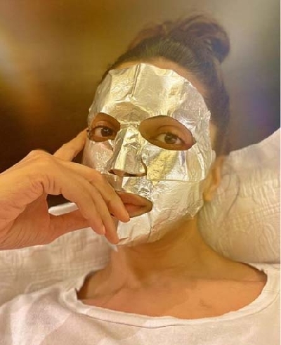 Deepika Padukone gears up for weekend with self-love.
