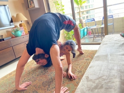 Rajniesh Duggal celebrates Yoga Day with daughter. Rajniesh Duggal celebrates Yoga Day with daughter.