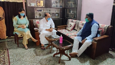 Union Law Minister Ravi Shankar Prasad meets the family members of actor Sushant Singh Rajput at their Patna residence.