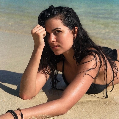 Natasa Stankovic yearns for 'vitamin sea'.