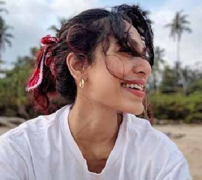 Sobhita Dhulipala describes herself in new post.