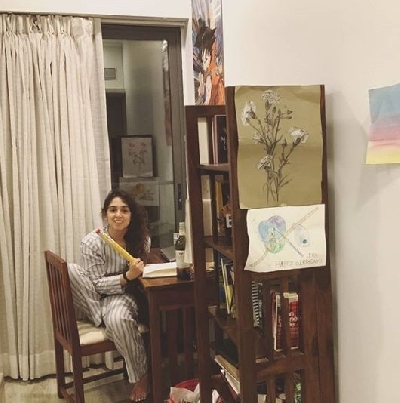 Aamir Khan's daughter Ira moves to a new house.