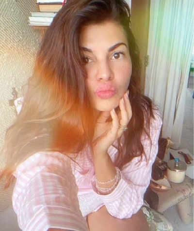 Jacqueline posts 'Monsoon Sunday' selfie.