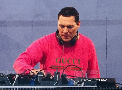 DJ Tiesto.