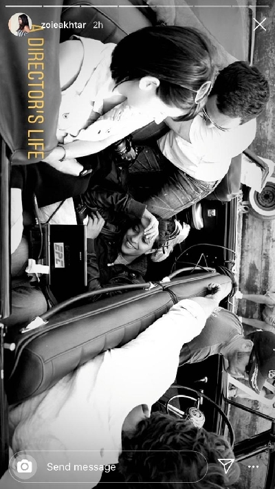 Zoya Akhtar celebrates nine years of release by sharing pictures from the shoot of 'Zindagi Na Milegi Dobara'!