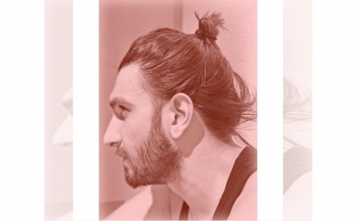 Ranveer Singh flaunts hair styled by wife Deepika Padukone. (Photo: Durga Chakravarty) Ranveer Singh flaunts hair styled by wife Deepika Padukone. (Photo: Durga Chakravarty)