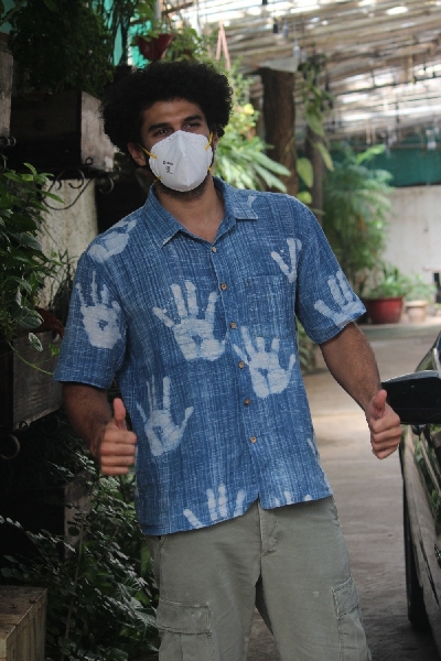 Mumbai: Actor Aditya Roy Kapoor seen in Mumbai's Juhu. (Photo: IANS)