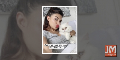Jacqueline Fernandez posts selfie with pet cat