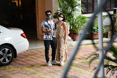 Mumbai: Actor Armaan Jain and his wife Anissa Malhotra during Raksha Bandhan celebrations at Raj Kapoor's house, in Mumbai on Aug 3, 2020. (Photo: IANS)