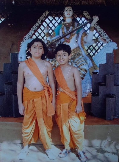 Rishab Sharma (Kush) and Perin Malde (Luv) in Ramayan 2008 Rishab Sharma (Kush) and Perin Malde (Luv) in Ramayan 2008