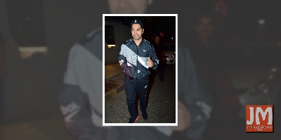 Varun Dhawan flaunts washboard abs