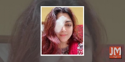 Khushbu Sundar meets with an accident, unhurt