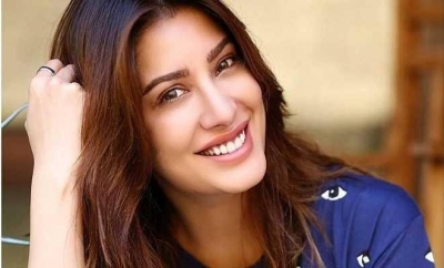 Did Dawood fund movies of Pak actress Mehwish Hayat and get close to her?.