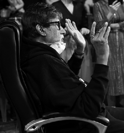 Big B shares glimpses of shooting in Covid era. (Photo Courtesy: srbachchan.tumblr.com)