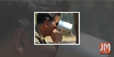 When Akshay Kumar tried elephant poop tea!