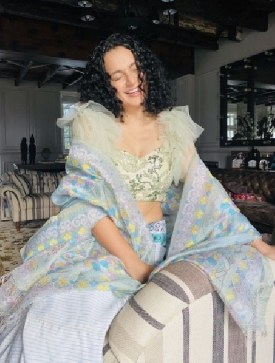 Kangana Ranaut wears Manipuri phanek for a fashion cause.