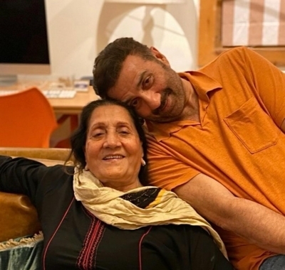 Sunny, Bobby Deol Sunny, Bobby Deol