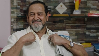 Mahesh Manjrekar. Mahesh Manjrekar.