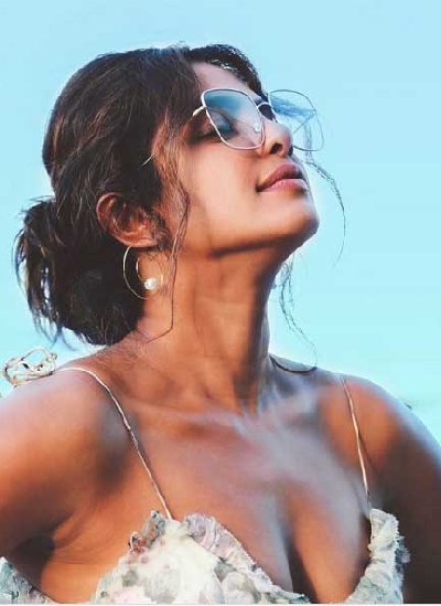 Priyanka Chopra enjoys 'last few days of summer'.