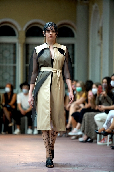Prague, Sept. 5, 2020 (Xinhua) -- A model presents a creation by designer Denisa Dovala during the Mercedes-Benz Prague Fashion Week in Prague, the Czech Republic, on Sept. 5, 2020. (Photo by Dana Kesnerova/Xinhua/IANS)