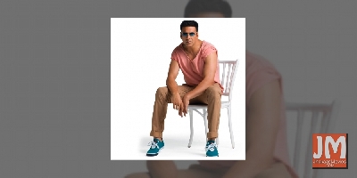 Akshay Kumar donates Rs 1 cr for school building in J&K's LoC village (Ld)