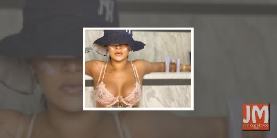 Rihanna shares a sunbathing snapshot