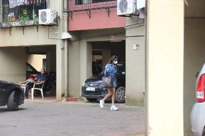 Mumbai: Actress Tara Sutaria seen at Bandra in Mumbai on Oct 12, 2020. (Photo: IANS)