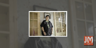 Falguni Pathak back with a romantic Navratri song