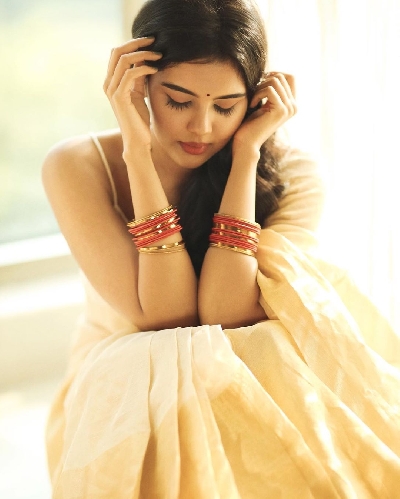 Kalyani Priyadarshan opens up on shooting sans 'comfort crew'.