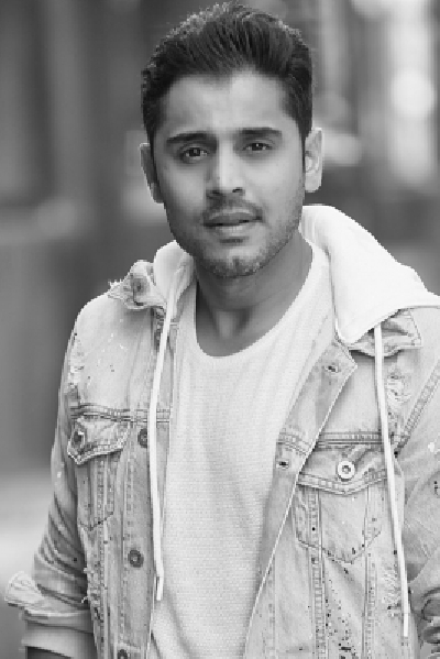 Kunal Thakkur set to make his web debut Kunal Thakkur set to make his web debut