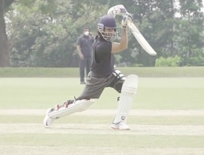 Shahid Kapoor posts glimpse of early morning cricket practice Shahid Kapoor posts glimpse of early morning cricket practice