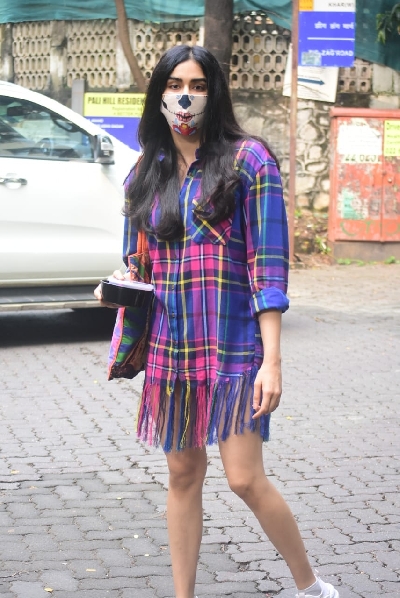 Mumbai: Actress Adah Sharma seen at Bandra in Mumbai on Oct 22, 2020. (Photo: IANS)