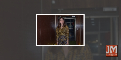 Yami Gautam flaunts her early-morning, oiled hair look