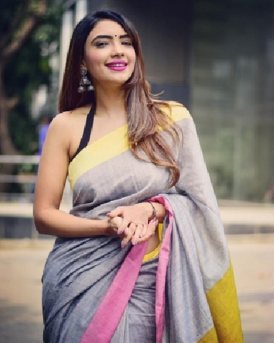 TV star Pooja Banerjee: Have never celebrated Karwa Chauth with family. TV star Pooja Banerjee: Have never celebrated Karwa Chauth with family.