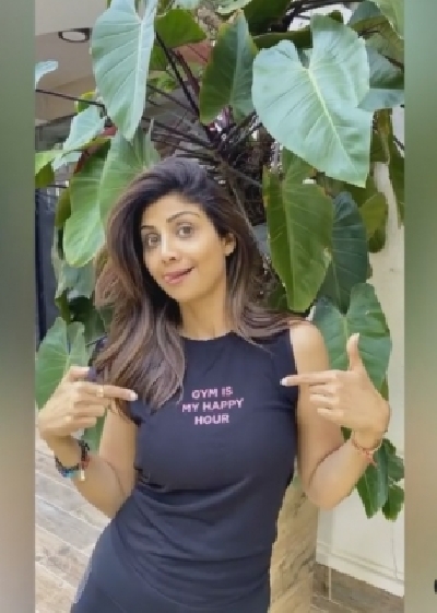 Shilpa Shetty reveals her happy hour . Shilpa Shetty reveals her happy hour .